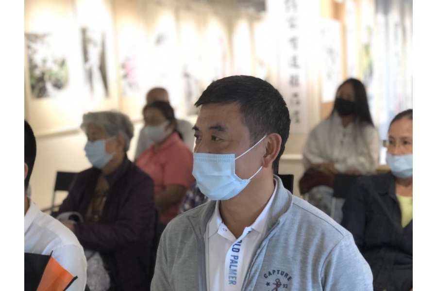 講者聆聽分享