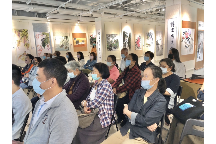 民眾聆聽分享