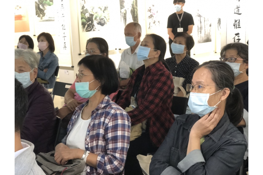 民眾聆聽分享