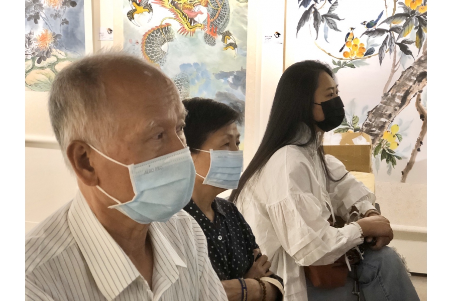 民眾聆聽分享