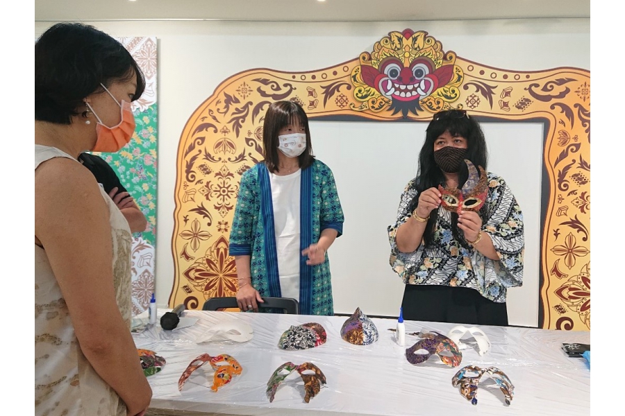 這次我們使用臺灣美術社可以取得的面具作為面具基底